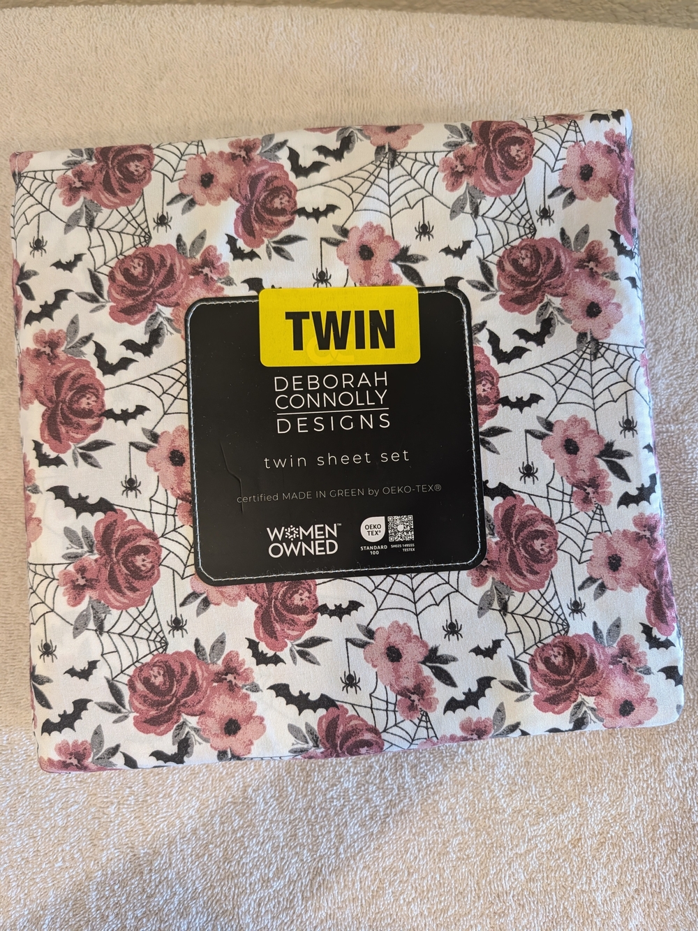 Deborah Connolly Halloween Bats And Roses Twin Sheet Set